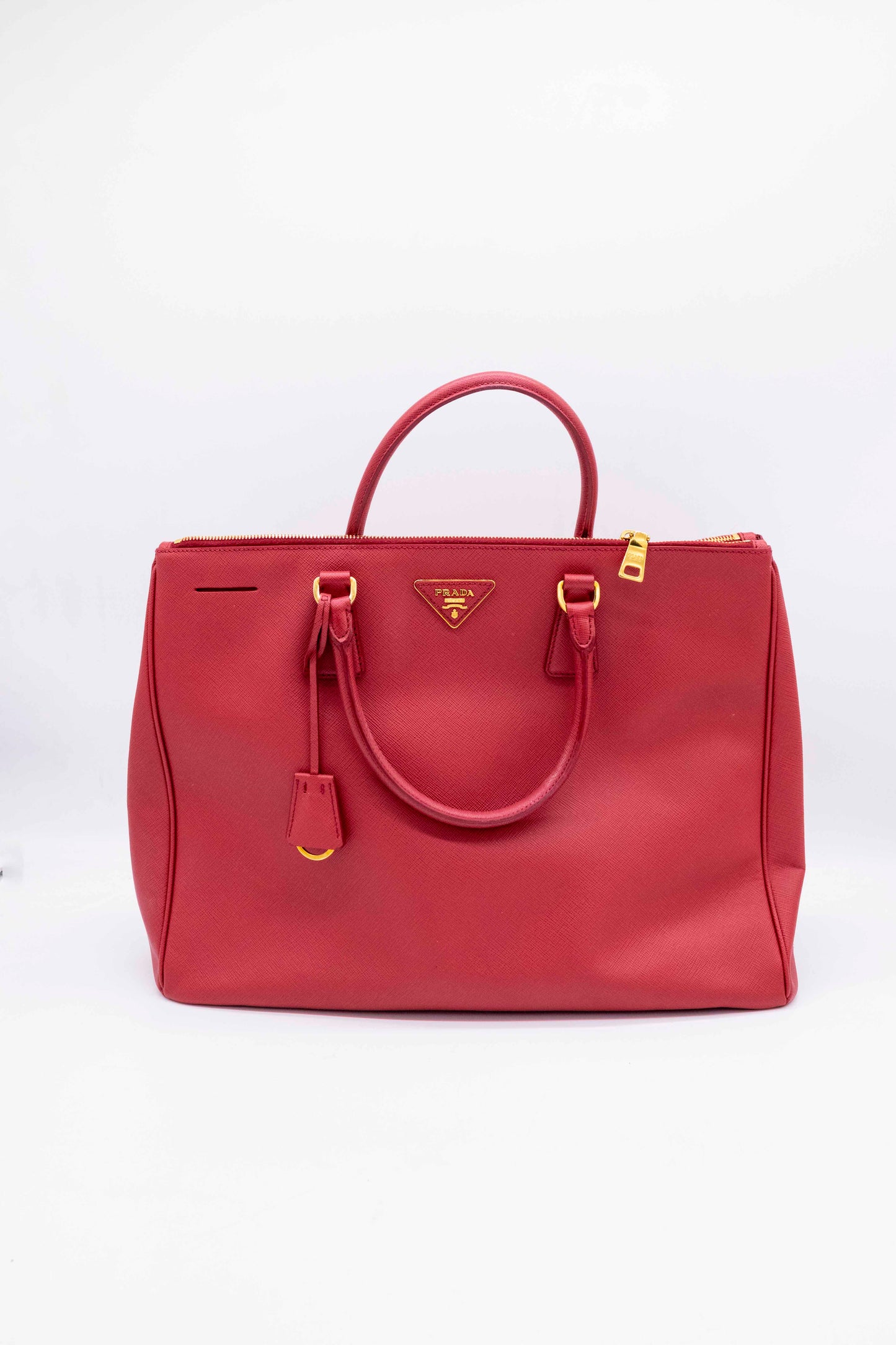 Prada | Bolsa de mano Roja en Cuero