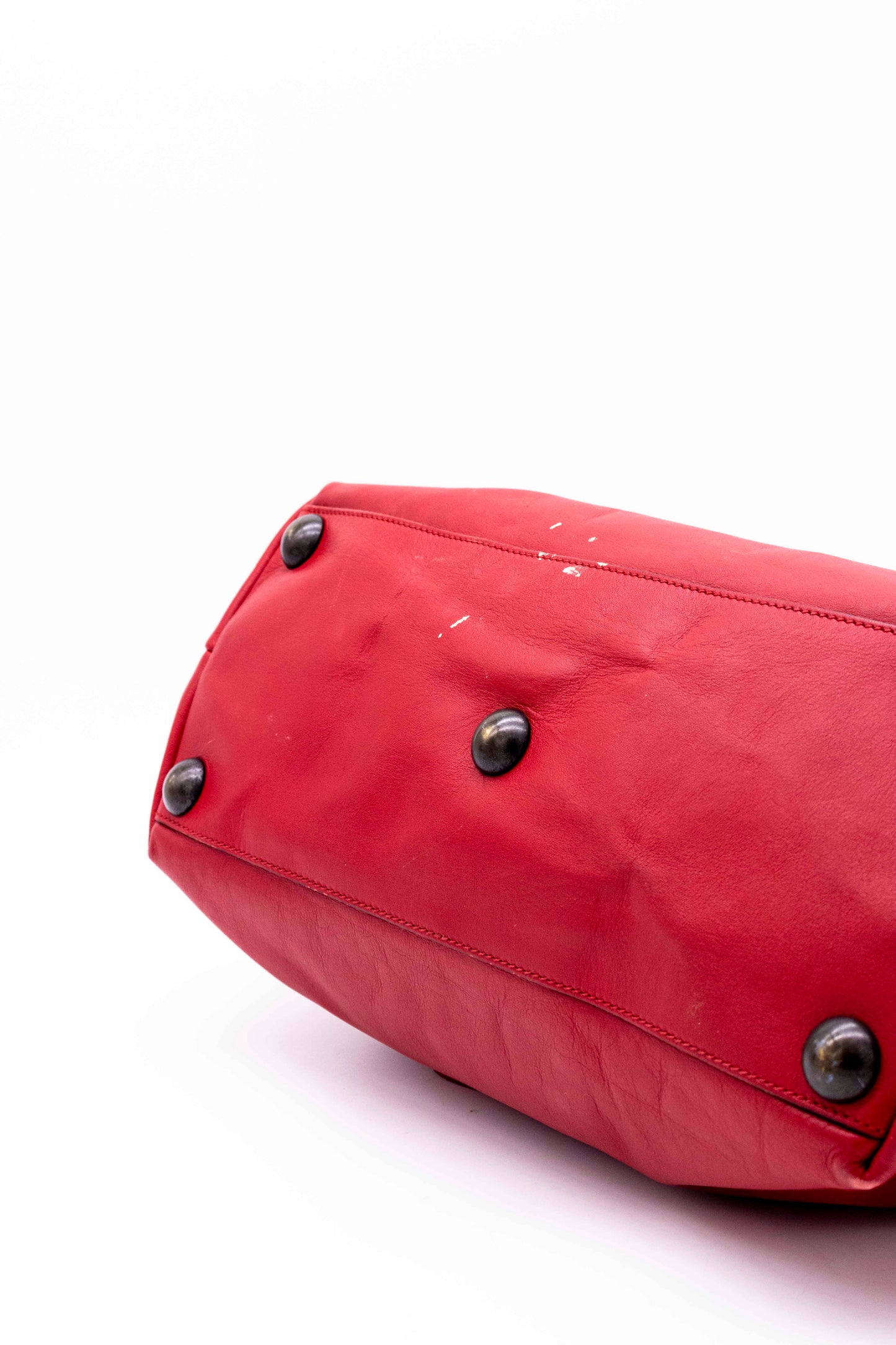 Bolso tote grande Babouska de piel roja con tachuelas | Gucci