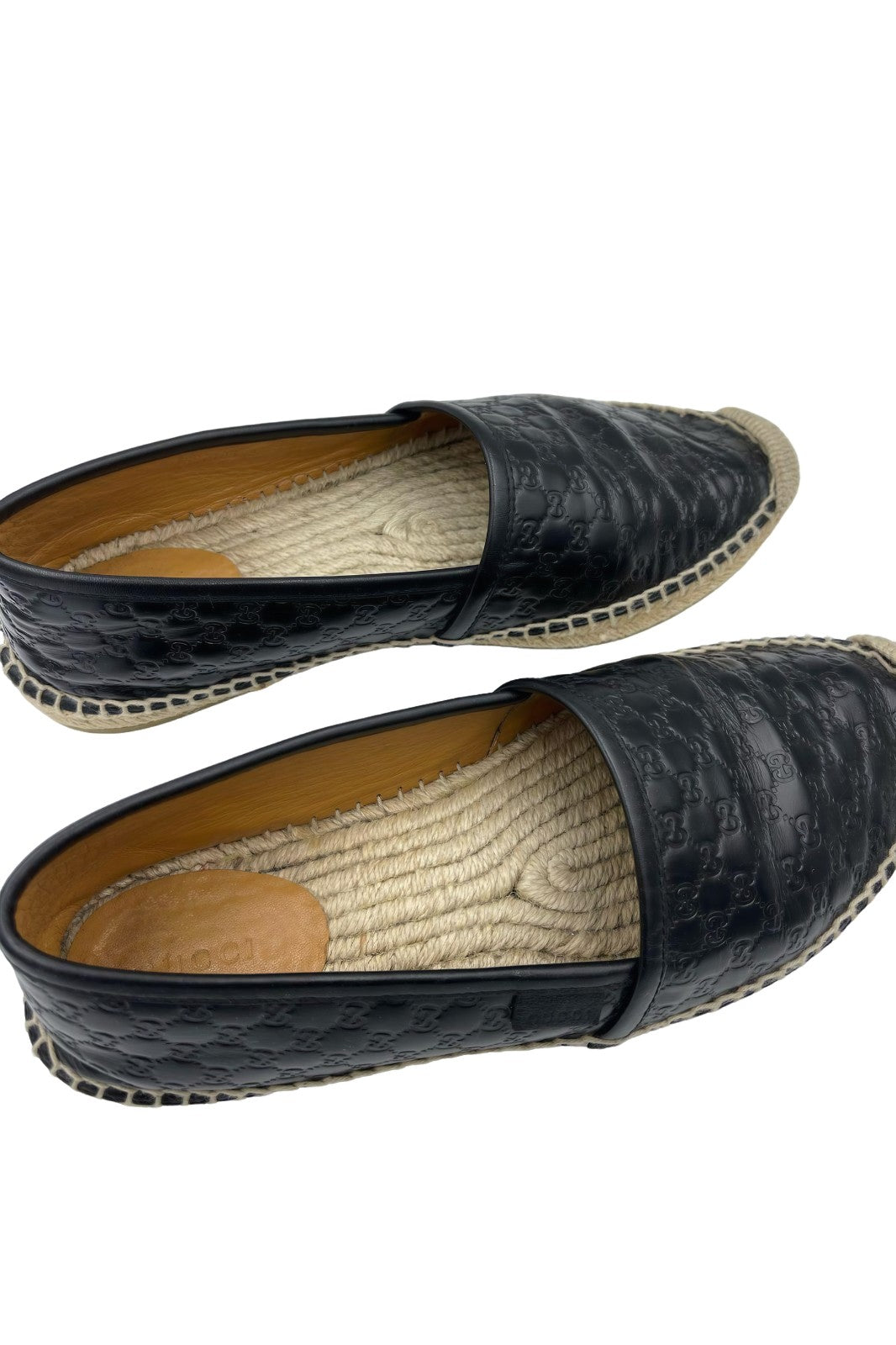 Alpargatas Gucci Negras de Piel con Detalle Grabado | Talla 22.5 MX