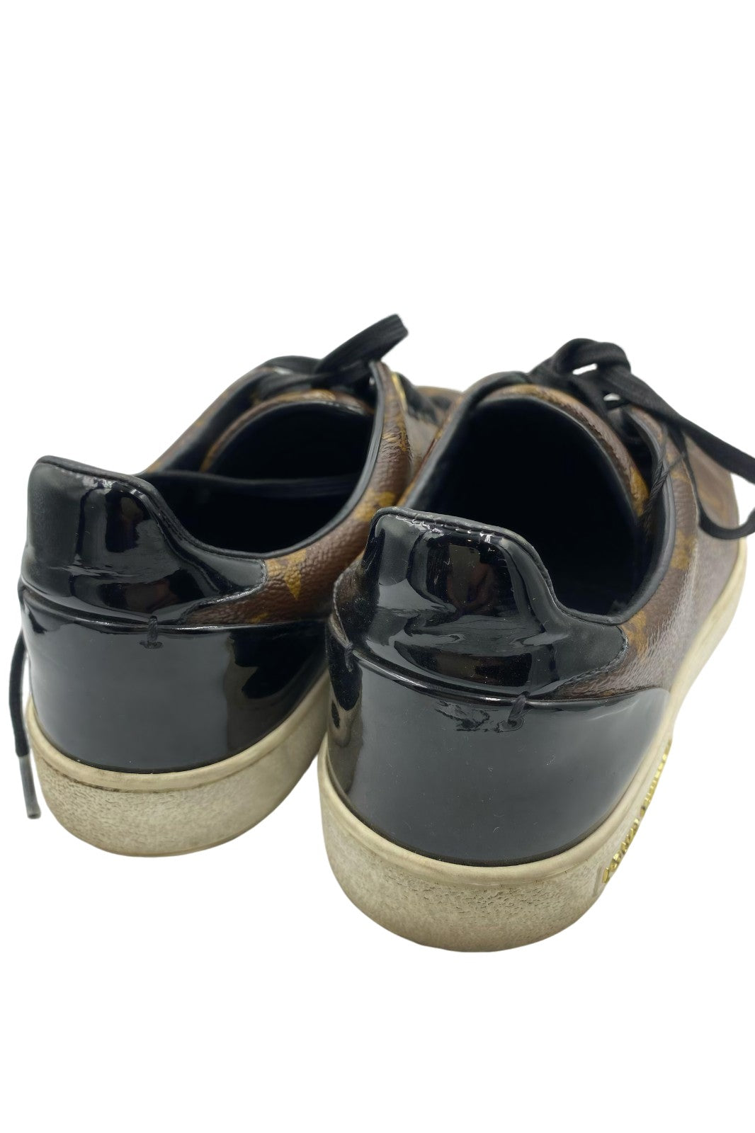 Tenis monograma café | Talla 24.5MX