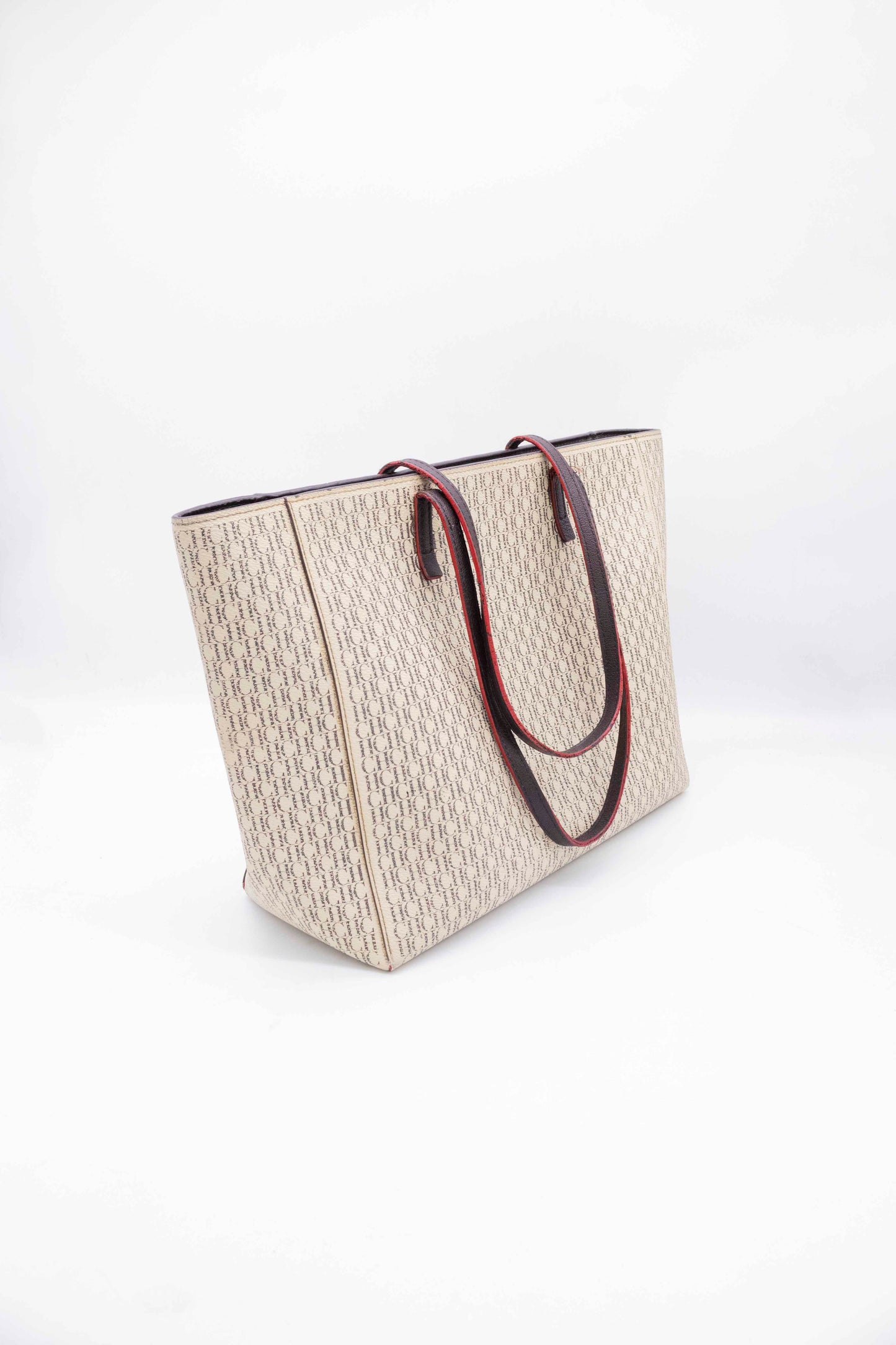 Carolina Herrera Tote Beige