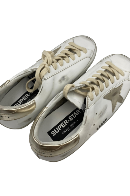 Superstar Blanco y Dorado | Talla 42 EU (27.5MX)