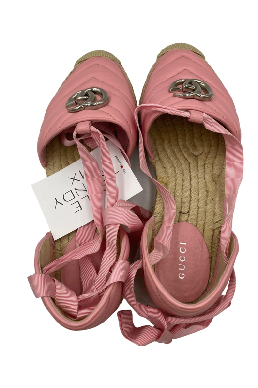 Espadrilles Gucci Rosa con Listones | Talla 38 EU (24MX)