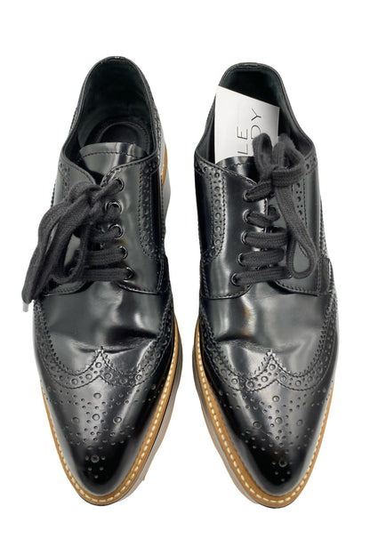 Zapatos Oxford Prada Brogue de Charol Negro | Talla 24 MX