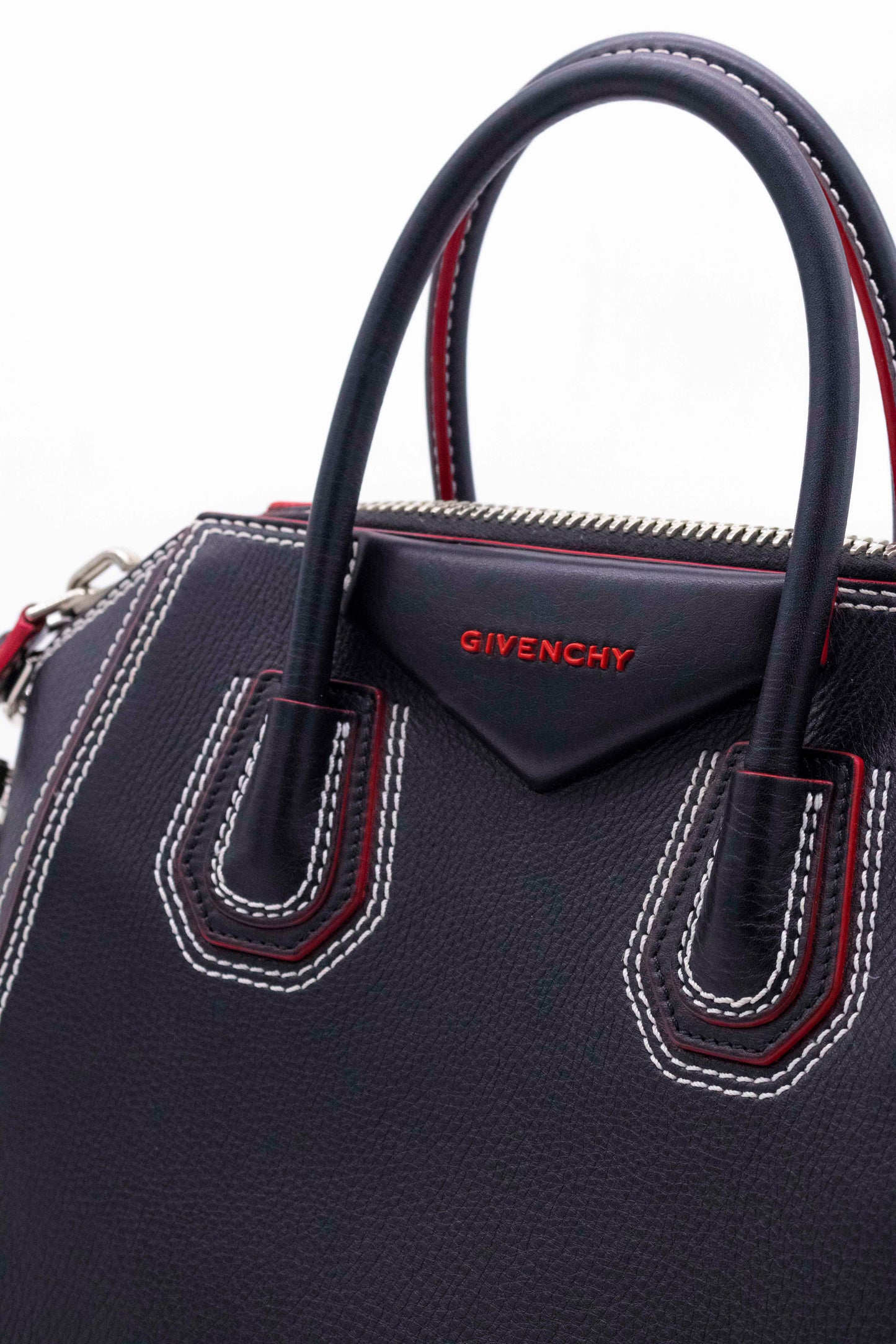 Givenchy | Black & Red